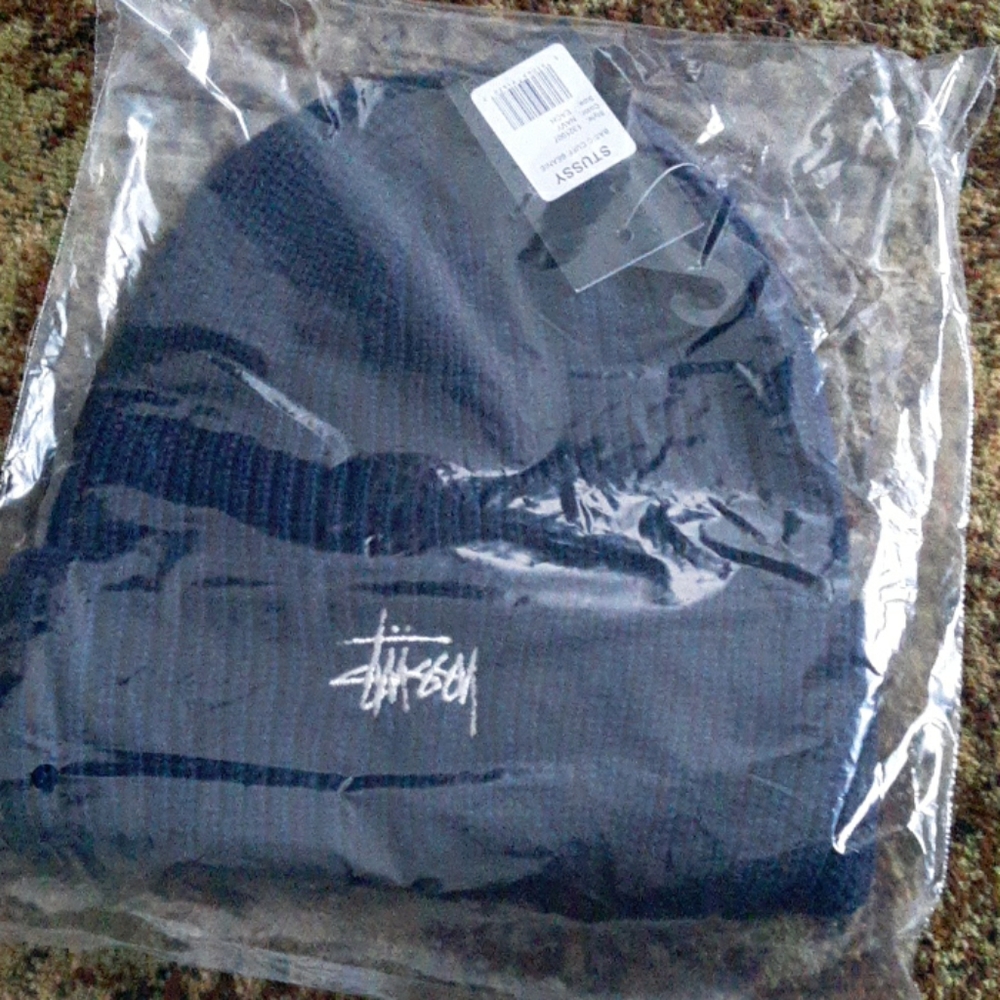 Stussy beanie - Picture 1 of 7